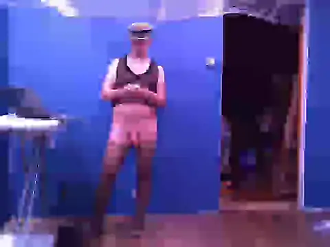 Snapshot of crusoerr chatting on June 19, 2026, 10:58 pm crusoerr online show from June 19, 2026, 10:58 pm