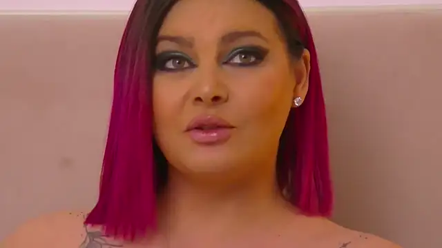 Snapshot of RissaRheys chatting on February 2, 2025, 11:11 pm RissaRheys online show from February 2, 2025, 11:11 pm