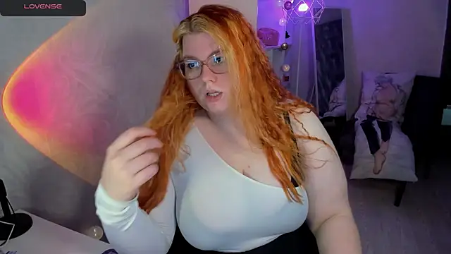 Melissa Purr online show from April 5, 2026, 7:09 pm