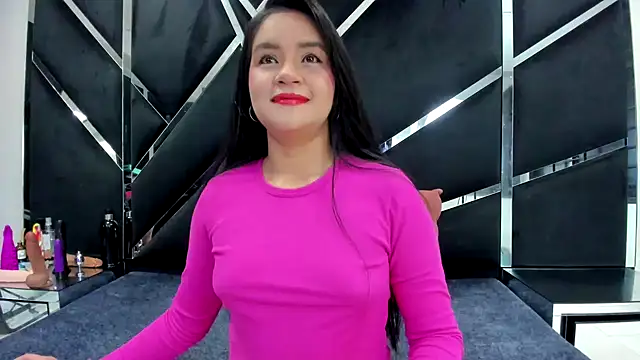 Snapshot of Ivanna18_x chatting on September 28, 2025, 4:08 am Ivanna18 x online show from September 28, 2025, 4:08 am