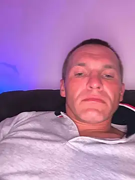 AttractiveSilk5 online show from July 4, 2026, 10:03 pm