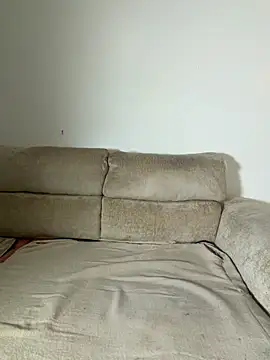 Rose berry online show from March 26, 2026, 5:39 am