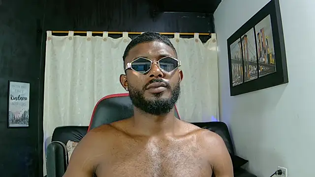 Snapshot of Black_indiian chatting on February 19, 2026, 5:54 pm Black indiian online show from February 19, 2026, 5:54 pm