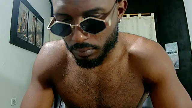 Snapshot of Black_indiian chatting on February 3, 2026, 4:01 pm Black indiian online show from February 3, 2026, 4:01 pm