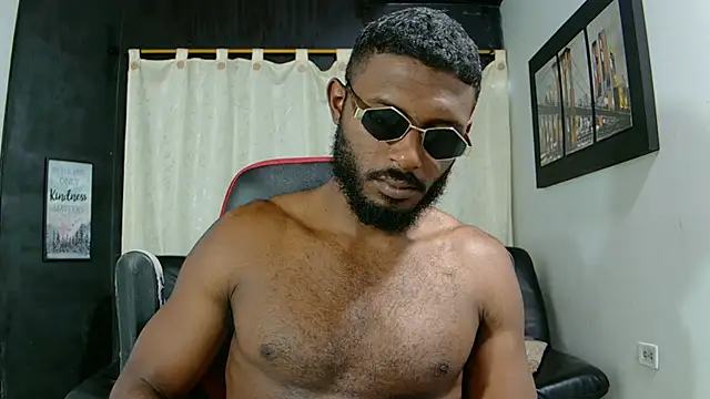 Snapshot of Black_indiian chatting on February 14, 2026, 1:22 pm Black indiian online show from February 14, 2026, 1:22 pm