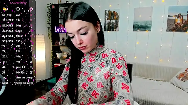 Magic Allie online show from February 17, 2025, 8:16 pm