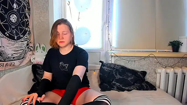 Snapshot of Calvin_and_Kevin chatting on January 15, 2026, 7:12 am Calvin and Kevin online show from January 15, 2026, 7:12 am