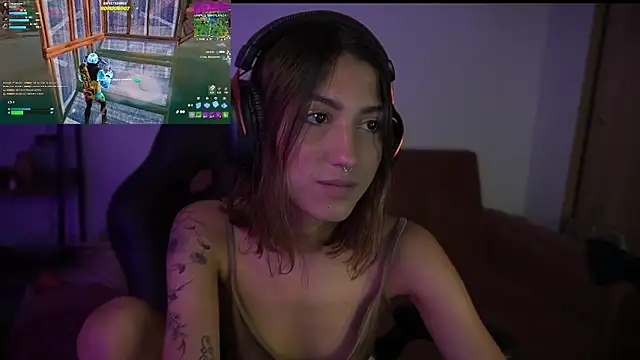 MissKorah online show from December 31, 2024, 10:34 pm