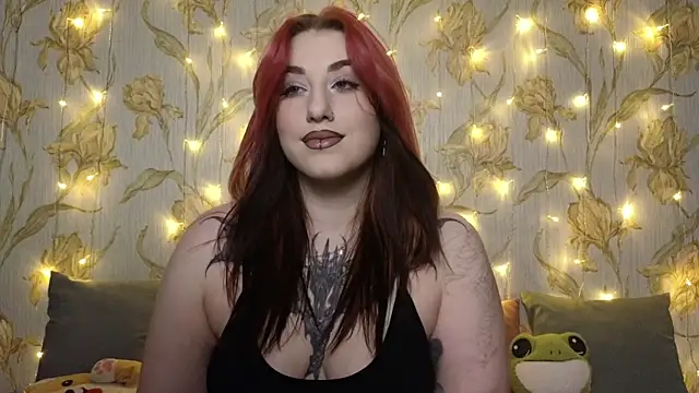 Snapshot of Kimpossible1 chatting on December 6, 2024, 11:05 am Kimpossible1 online show from December 6, 2024, 11:05 am