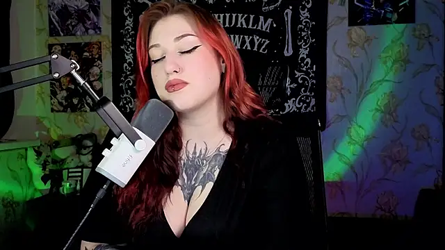 Kimpossible1 online show from December 4, 2025, 2:49 pm