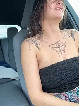 Snapshot of SafeinouterSpace chatting on February 13, 2026, 9:37 pm SafeinouterSpace online show from February 13, 2026, 9:37 pm