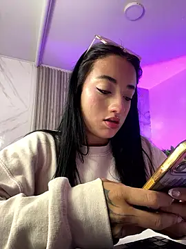 Ady 18 online show from January 12, 2026, 4:25 pm