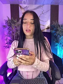 Ady 18 online show from February 1, 2026, 7:23 pm