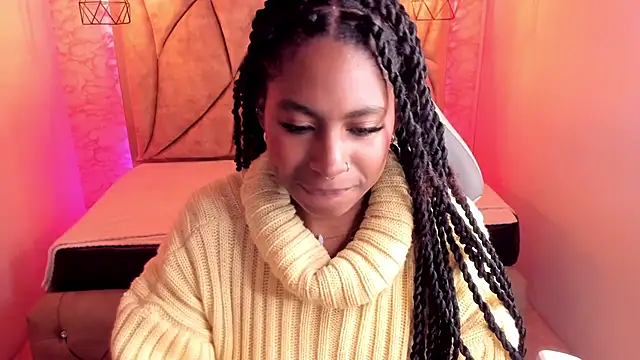 Queen perla  online show from March 7, 2025, 3:39 pm