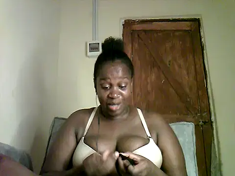 Sexy valentine001 online show from October 19, 2025, 11:40 pm