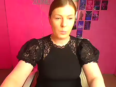 Lissmilf online show from April 7, 2026, 11:45 am