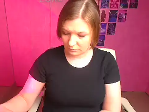 Lissmilf online show from March 13, 2026, 12:43 pm