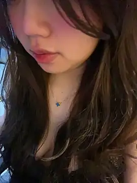 Hotellinh12 online show from January 19, 2026, 4:33 pm