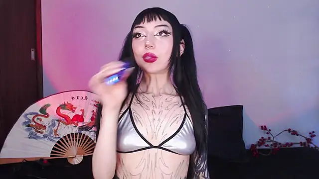 catipetite online show from March 16, 2025, 11:37 pm