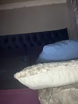 Chubbykarisma27 online show from November 6, 2025, 11:14 am