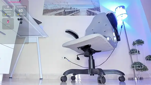 thais dreams online show from March 21, 2026, 1:37 pm