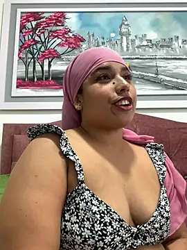 Snapshot of hurrem_had chatting on February 5, 2026, 8:26 pm hurrem had online show from February 5, 2026, 8:26 pm