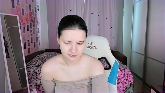 Vanessa Verona online show from July 1, 2026, 5:30 am