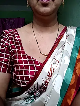 Snapshot of Rosy-B chatting on March 21, 2025, 12:51 am Rosy-B online show from March 21, 2025, 12:51 am