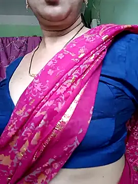 Snapshot of Rosy-B chatting on March 17, 2025, 5:23 am Rosy-B online show from March 17, 2025, 5:23 am