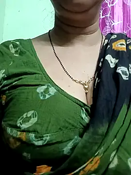 Rosy-B online show from February 6, 2026, 10:39 pm