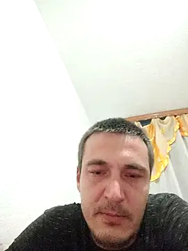 mayk18cm online show from October 20, 2025, 7:36 pm