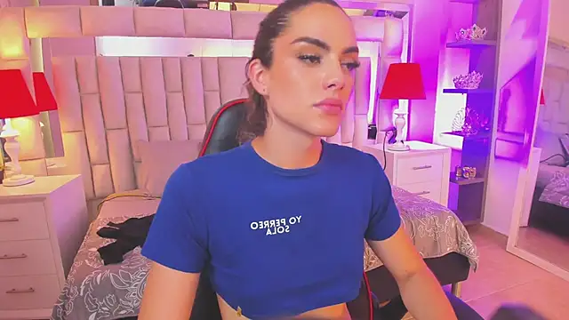 mariiahneedles online show from March 11, 2025, 7:14 am