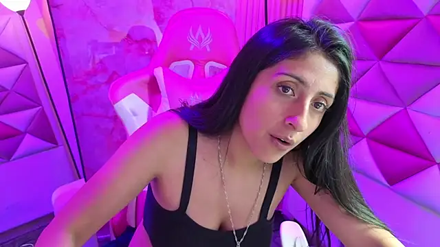 Snapshot of Cameron_cutte chatting on March 3, 2026, 3:13 am Cameron cutte online show from March 3, 2026, 3:13 am