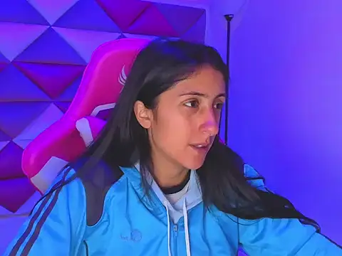 Snapshot of Cameron_cutte chatting on November 15, 2025, 3:10 am Cameron cutte online show from November 15, 2025, 3:10 am