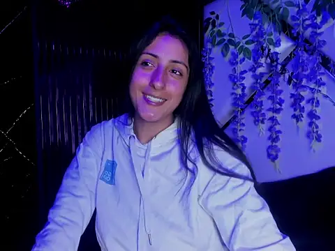 Snapshot of Cameron_cutte chatting on January 11, 2026, 3:13 am Cameron cutte online show from January 11, 2026, 3:13 am