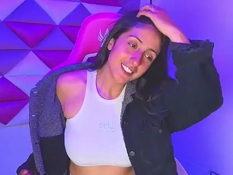 Snapshot of Cameron_cutte chatting on November 27, 2025, 3:07 am Cameron cutte online show from November 27, 2025, 3:07 am