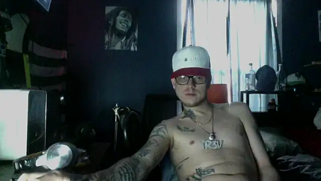 Snapshot of traejddd chatting on March 31, 2026, 1:24 pm traejddd online show from March 31, 2026, 1:24 pm
