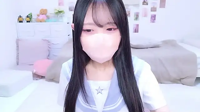 Suzu ch xx online show from November 30, 2025, 1:12 pm