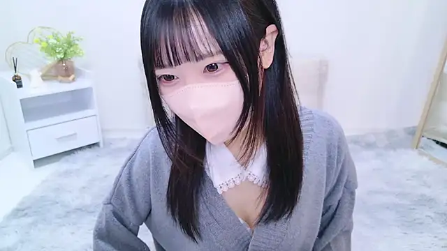 Snapshot of Suzu_ch_xx chatting on February 16, 2025, 2:00 pm Suzu ch xx online show from February 16, 2025, 2:00 pm
