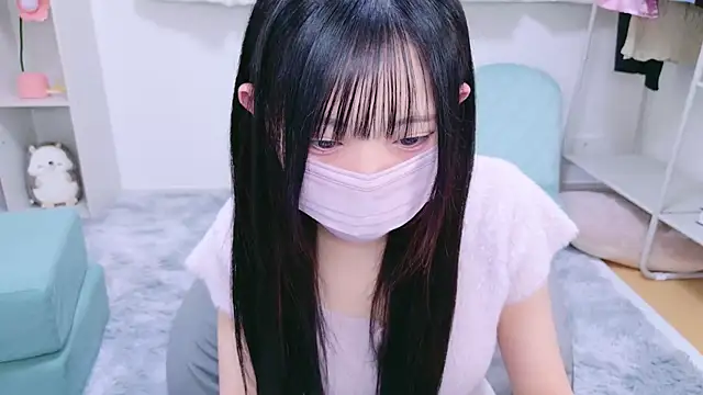 Snapshot of Suzu_ch_xx chatting on December 2, 2024, 2:36 pm Suzu ch xx online show from December 2, 2024, 2:36 pm