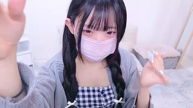 Snapshot of Suzu_ch_xx chatting on December 30, 2024, 9:40 pm Suzu ch xx online show from December 30, 2024, 9:40 pm