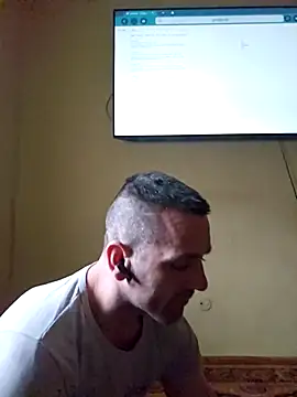 Snapshot of Aian09 chatting on February 24, 2025, 2:15 pm Aian09 online show from February 24, 2025, 2:15 pm