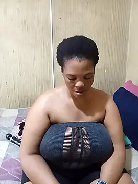 Snapshot of FreakyAngel3X chatting on November 1, 2025, 10:31 am FreakyAngel3X online show from November 1, 2025, 10:31 am