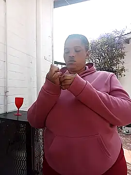 Snapshot of FreakyAngel3X chatting on September 10, 2025, 8:24 am FreakyAngel3X online show from September 10, 2025, 8:24 am