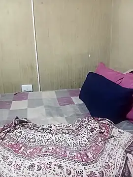 FreakyAngel3X online show from December 20, 2025, 9:28 pm