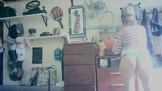 Snapshot of mybodyarg chatting on November 21, 2025, 1:32 pm mybodyarg online show from November 21, 2025, 1:32 pm