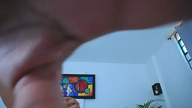 Snapshot of Chiqui_milk_ chatting on February 22, 2025, 10:20 pm Chiqui milk online show from February 22, 2025, 10:20 pm