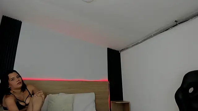 Chiqui milk  online show from December 14, 2025, 1:17 pm