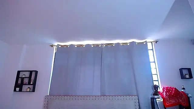 Snapshot of Chiqui_milk_ chatting on March 10, 2025, 7:07 pm Chiqui milk online show from March 10, 2025, 7:07 pm