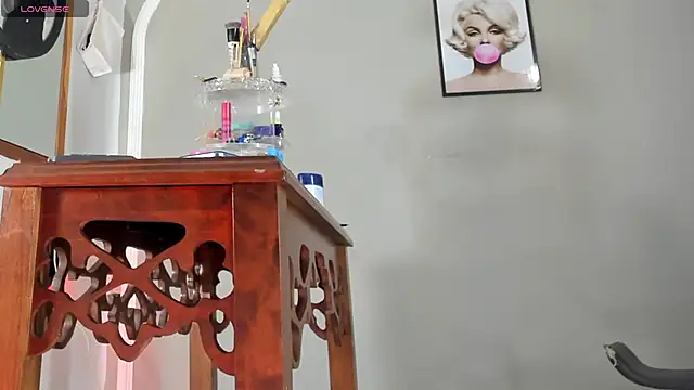 Snapshot of Jimena_Grey chatting on November 11, 2025, 7:36 am Jimena Grey online show from November 11, 2025, 7:36 am